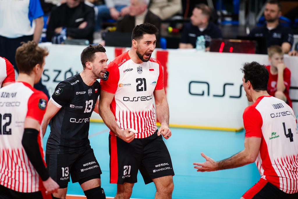 Liga Mistrzów. Perfekcyjny mecz Asseco Resovii Rzeszów! Warta Zawiercie rozbita na Podpromiu
