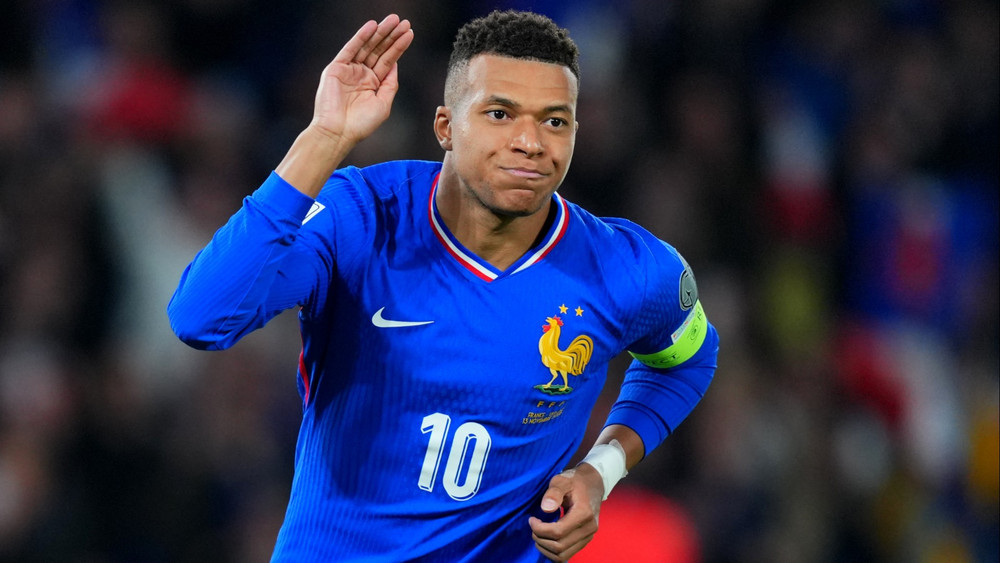 Francja – kraj rewolucji, geniuszu i futbolowej potęgi. Dlaczego Les Bleus znów jadą na mundial po złoto?